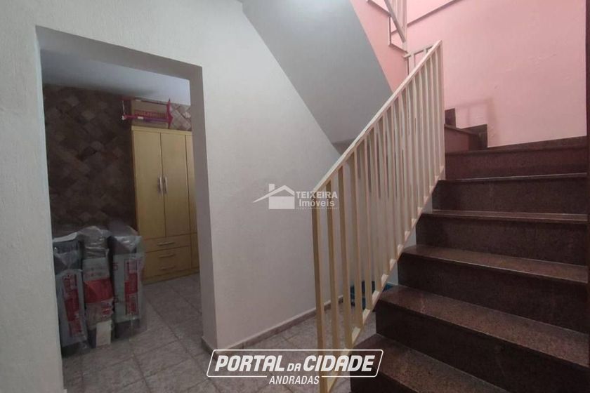 Casa &agrave; venda - 232m&sup2; - Jardim Bela Vista