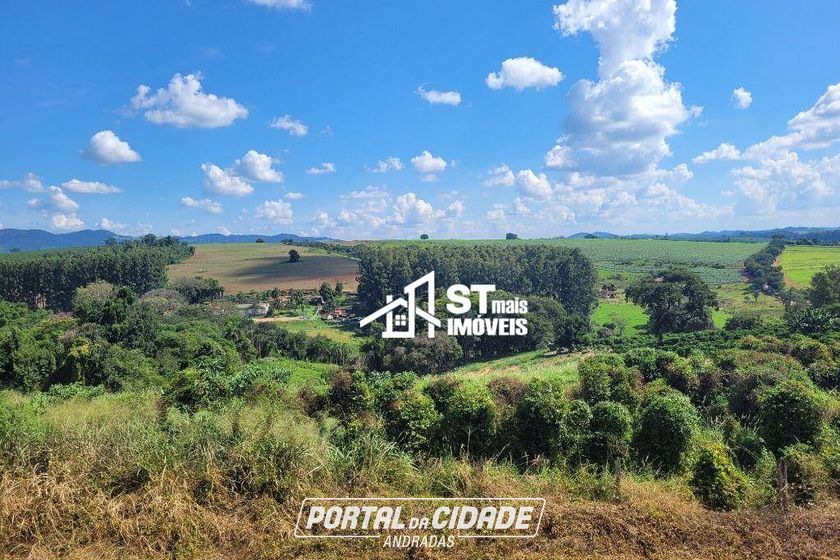Terreno &agrave; venda - 27000m&sup2; - Clube Campestre