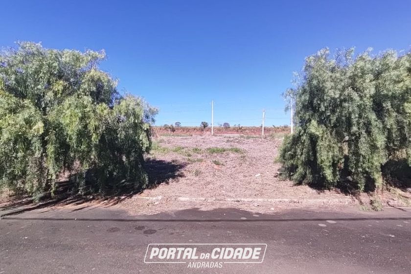 Terreno &agrave; venda - 403m&sup2; - S&atilde;o Cristov&atilde;o