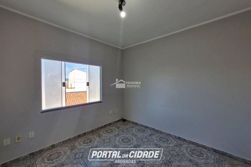 Casa &agrave; venda - 170m&sup2; - Jardim Primavera