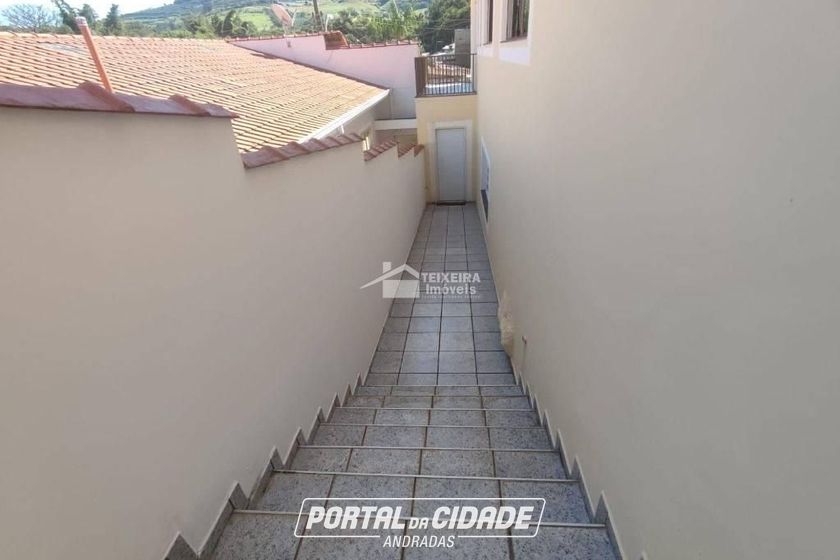 Casa &agrave; venda - 232m&sup2; - Jardim Bela Vista