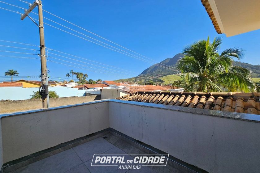 Casa &agrave; venda - 300m&sup2; - Jardim Bela Vista