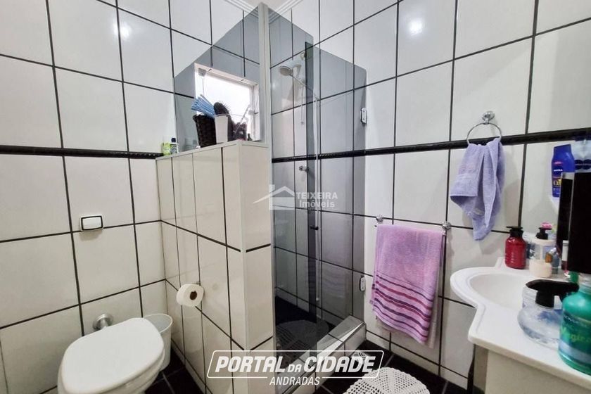 Sobrado &agrave; venda - 150m&sup2; - Pirapitinga