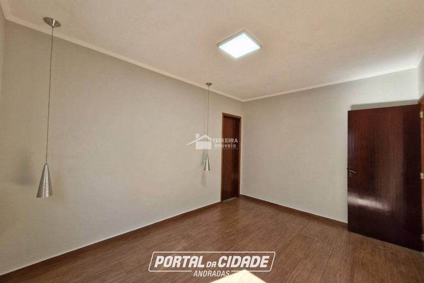 Casa &agrave; venda - 272m&sup2; - Jo&atilde;o Teixeira Filho