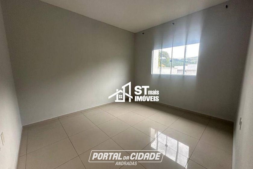 Casa &agrave; venda - 100m&sup2; - Santo Antonio de Lisboa