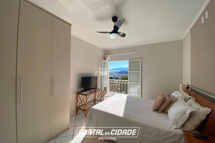 Casa &agrave; venda - 192m&sup2; - Jardim Panorama