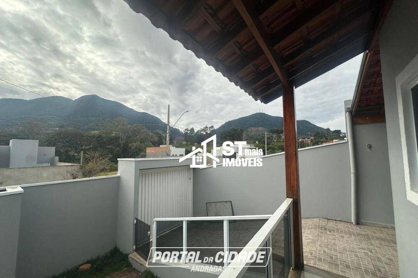 Casa &agrave; venda - 100m&sup2; - Santo Antonio de Lisboa