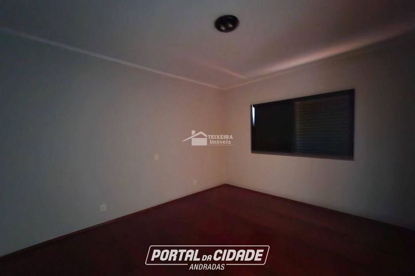 Casa &agrave; venda - 377m&sup2; - Vila Mosconi