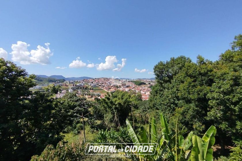 Sobrado &agrave; venda - 134m&sup2; - Centro