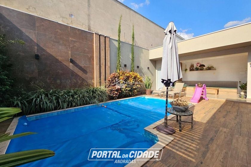 Casa &agrave; venda - 250m&sup2; - Jardim Mantiqueira II
