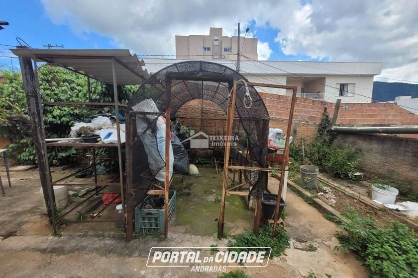 Casa &agrave; venda - 175m&sup2; - Jardim Nova Andradas