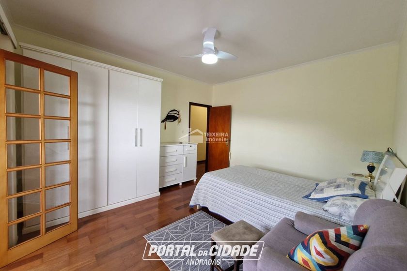 Casa &agrave; venda - 288m&sup2; - Jardim Panorama