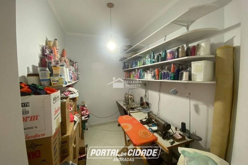 Ch&aacute;cara &agrave; venda - 11500m&sup2; - Zona Rural