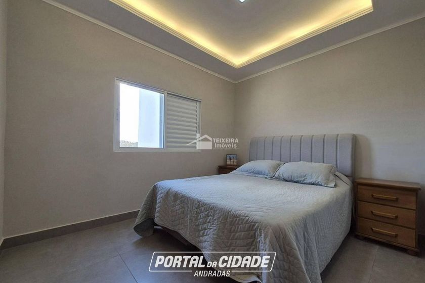 Casa &agrave; venda - 150m&sup2; - Santo Ant&ocirc;nio de Lisboa