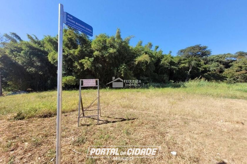 Terreno &agrave; venda - 402m&sup2; - Vila Mosconi