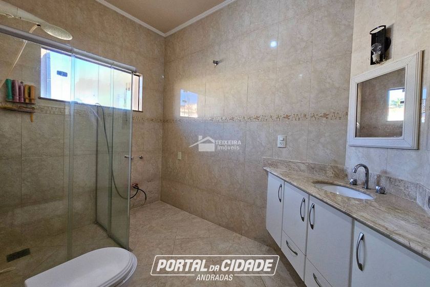 Casa &agrave; venda - 300m&sup2; - Jardim Bela Vista
