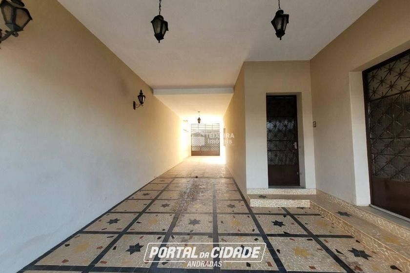 Casa &agrave; venda - 500m&sup2; - Centro