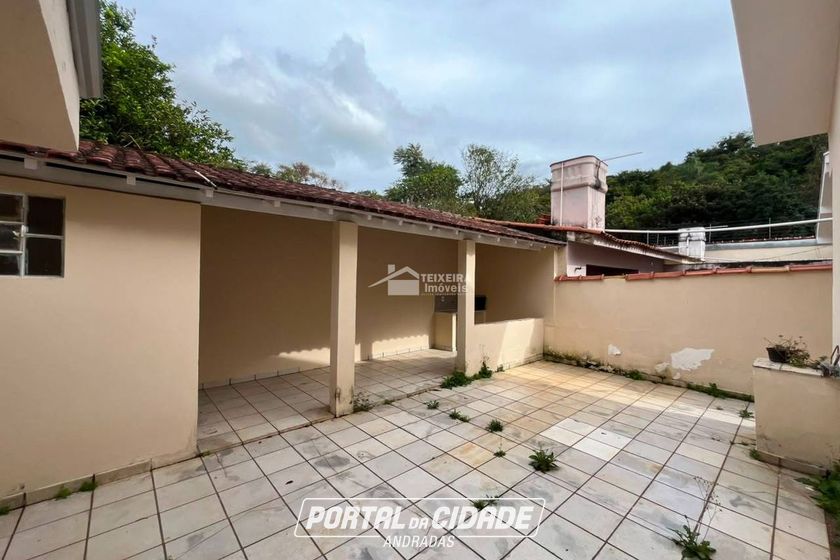 Casa para alugar - 140m&sup2; - Centro