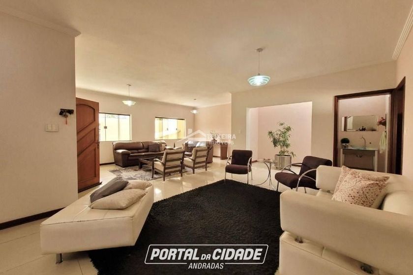 Casa &agrave; venda - 304m&sup2; - Mantiqueira Boulevard