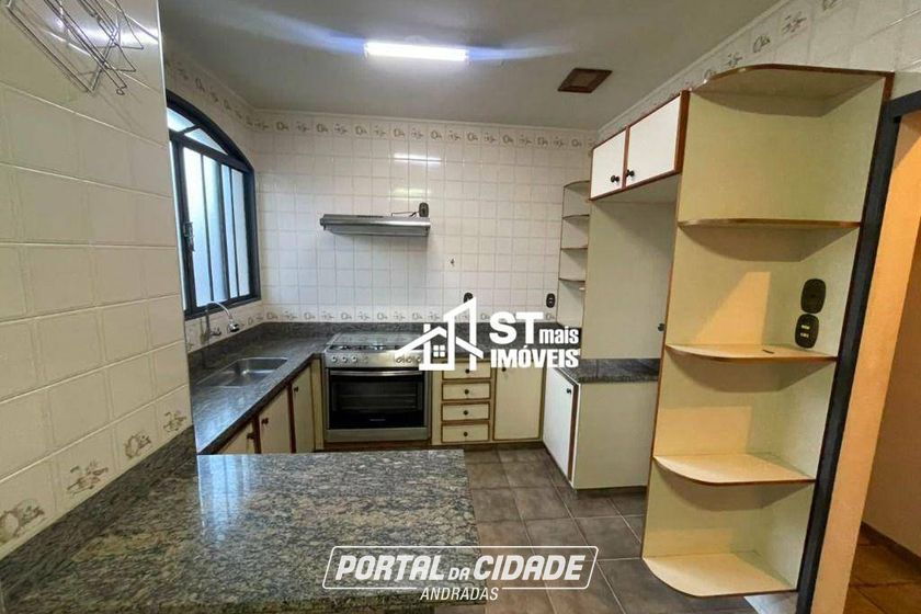Casa para alugar - 173m&sup2; - Centro