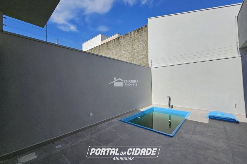 Casa &agrave; venda - 200m&sup2; - Jardim Mirante