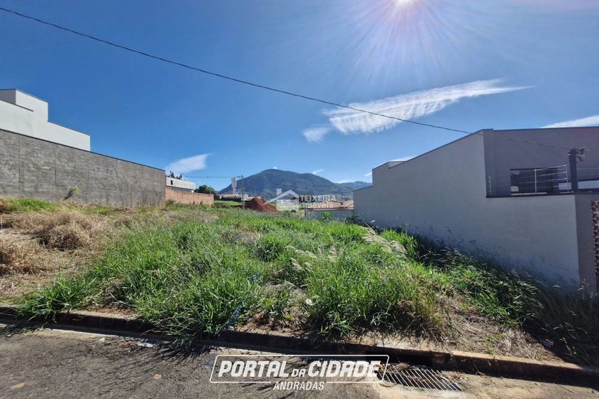 Terreno &agrave; venda - 200m&sup2; - Veredas da Serra