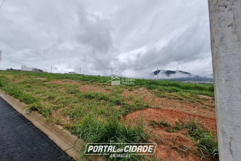 Terreno &agrave; venda - Terra Nostra