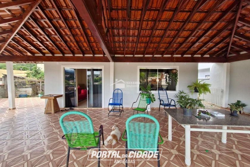 Sobrado &agrave; venda - 286m&sup2; - Pirapitinga