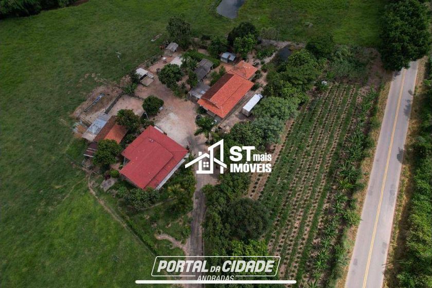 Ch&aacute;cara &agrave; venda - 96800m&sup2; - Zona Rural