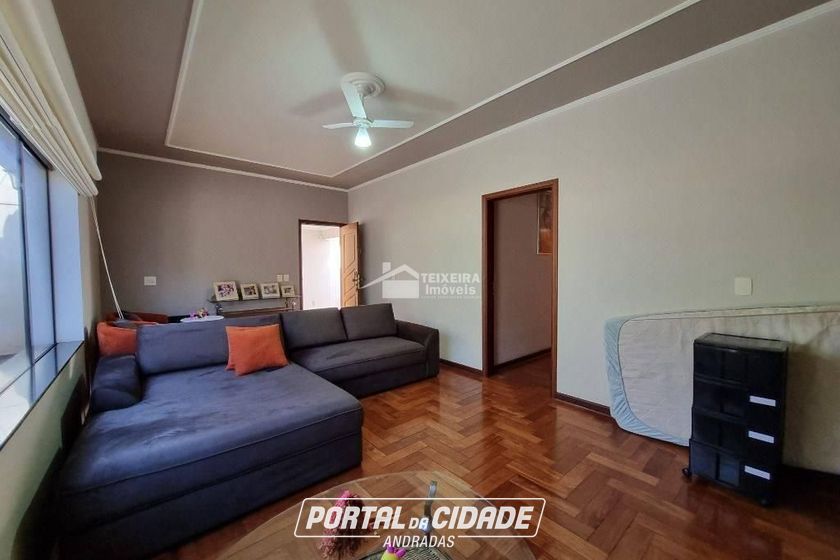 Casa &agrave; venda - 265m&sup2; - Portal do Sol