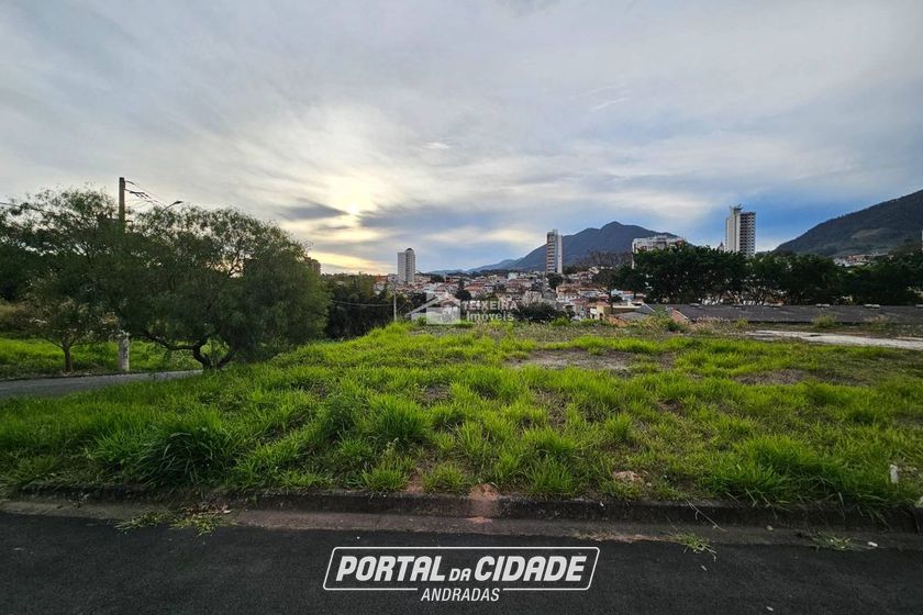 Terreno &agrave; venda - 213m&sup2; - Jardim It&aacute;lia