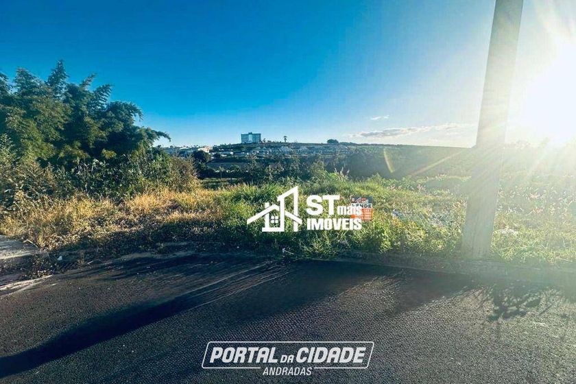 Terreno &agrave; venda - 248m&sup2; - Morada Dos Passaros