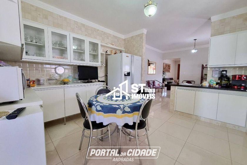 Casa &agrave; venda - 500m&sup2; - Centro