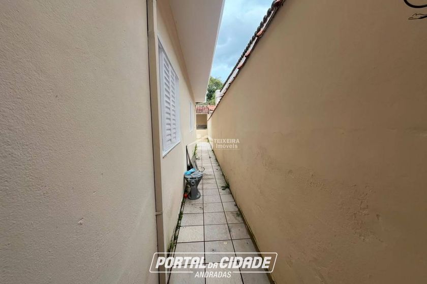 Casa para alugar - 140m&sup2; - Centro