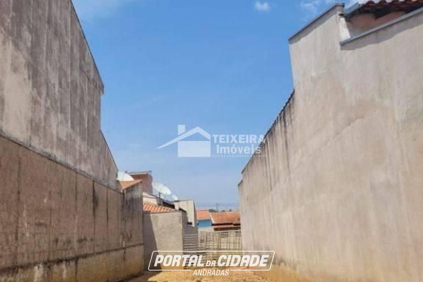 Terreno &agrave; venda - 150m&sup2; - Jardim Ip&ecirc;