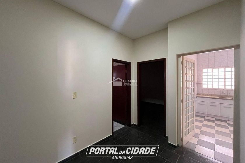 Apartamento para alugar - 123m&sup2; - Centro