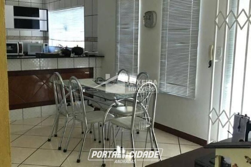 Casa &agrave; venda - 180m&sup2; - Jardim Mantiqueira II