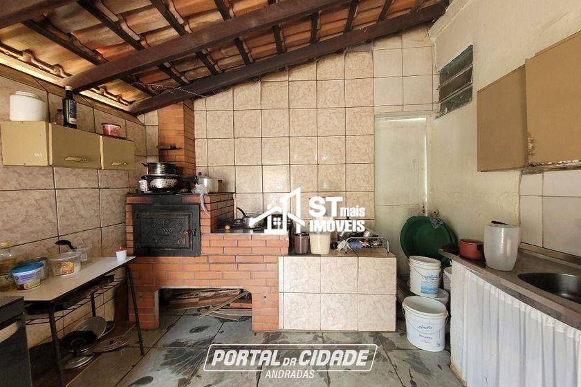 Ch&aacute;cara &agrave; venda - 1000m&sup2; - Zona Rural