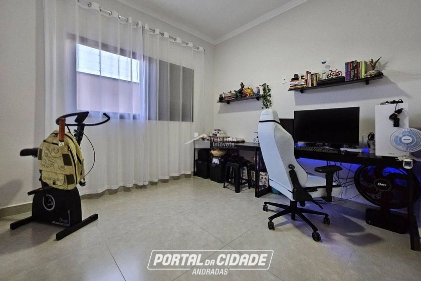 Casa &agrave; venda - 150m&sup2; - Jardim Panorama