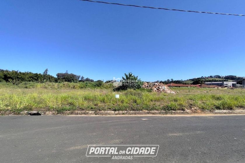 Terreno &agrave; venda - 518m&sup2; - Jardim Heloisa