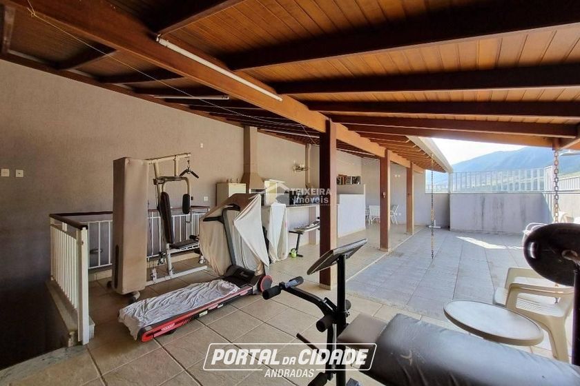 Casa &agrave; venda - 265m&sup2; - Portal do Sol