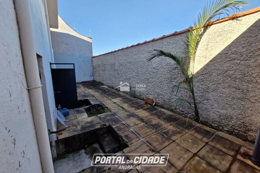 Casa &agrave; venda - 210m&sup2; - Jardim Santo Ant&ocirc;nio