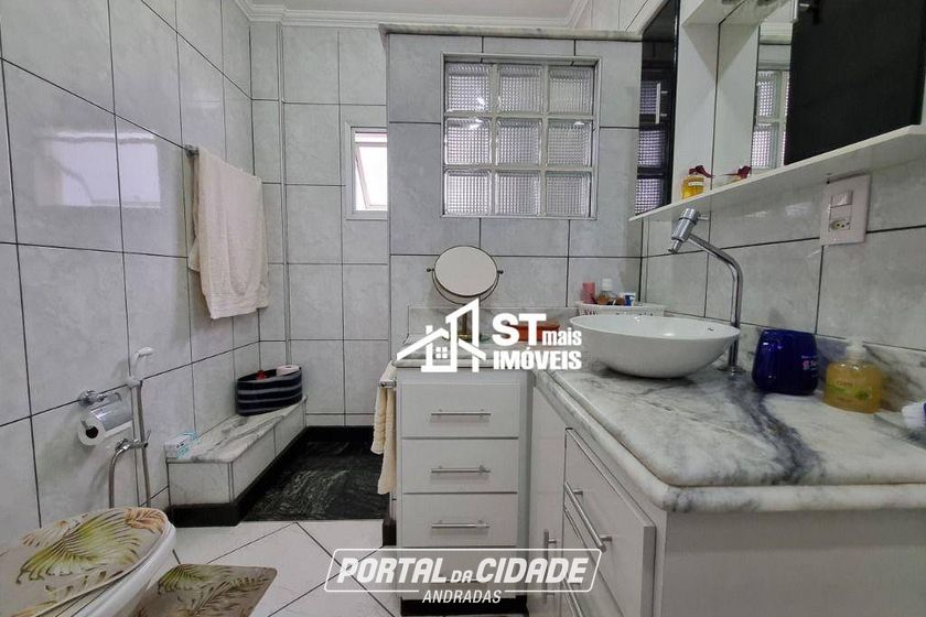 Apartamento &agrave; venda - 192m&sup2; - Centro