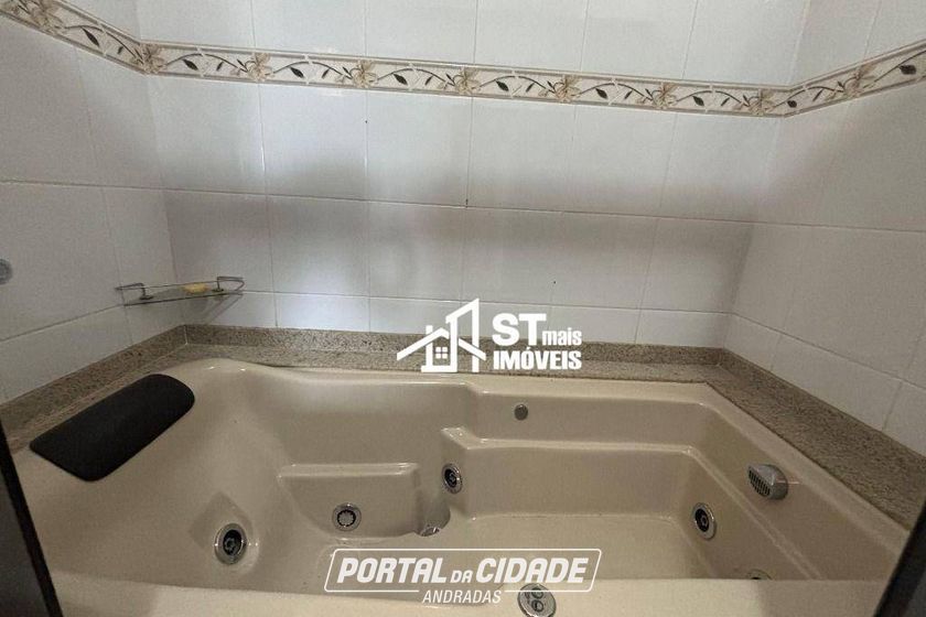 Casa &agrave; venda - 216m&sup2; - Jardim Nova Andradas