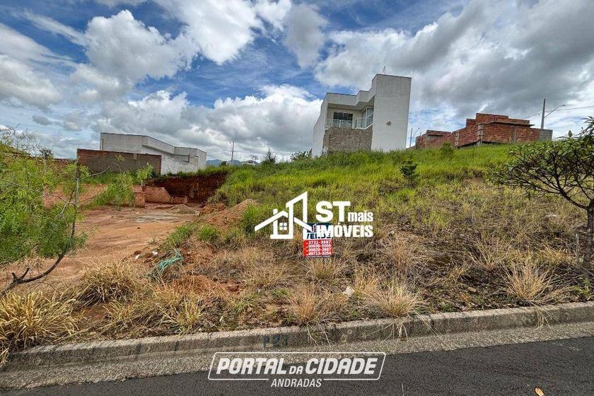Terreno &agrave; venda - 160m&sup2; - Jardim Heloisa