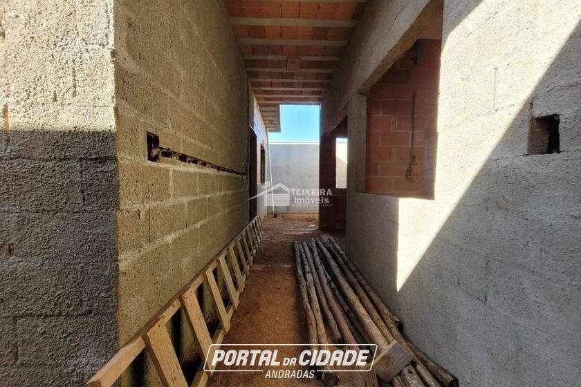 Casa &agrave; venda - 250m&sup2; - Jardim Lima