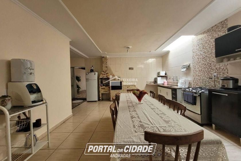 Casa &agrave; venda - 340m&sup2; - Centro