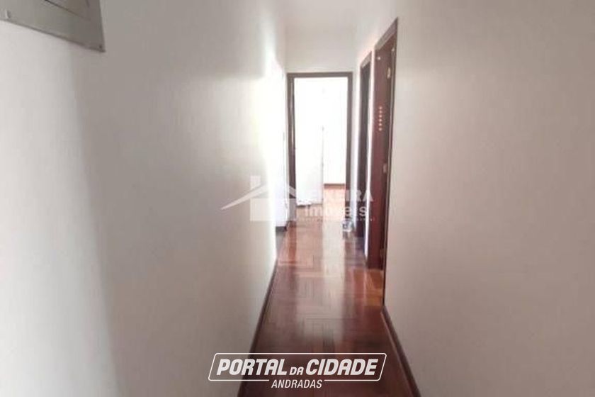 Casa &agrave; venda - 232m&sup2; - Jardim Bela Vista