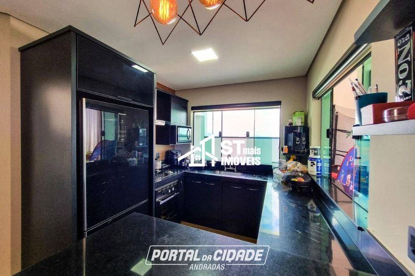 Casa &agrave; venda - 220m&sup2; - Jardim Alto da Bela Vista