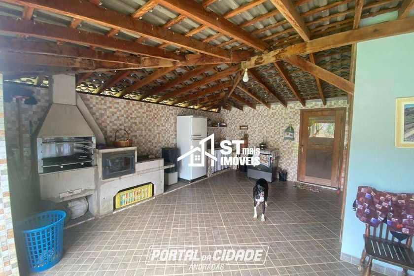 Ch&aacute;cara &agrave; venda - 11500m&sup2; - Zona Rural